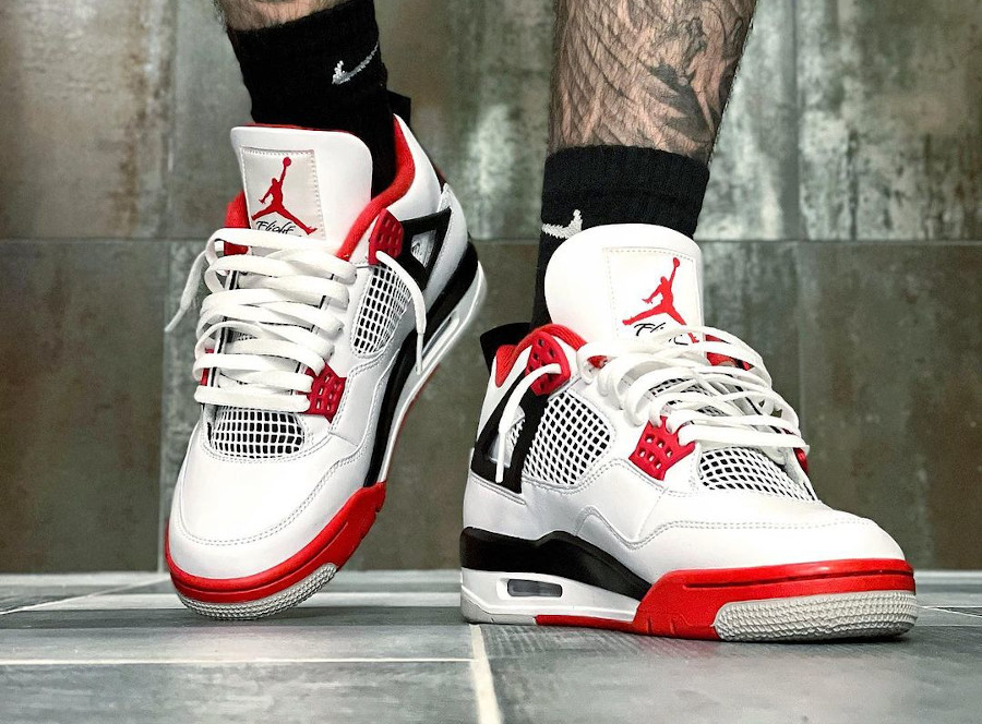 Nike Air Jordan 4 \