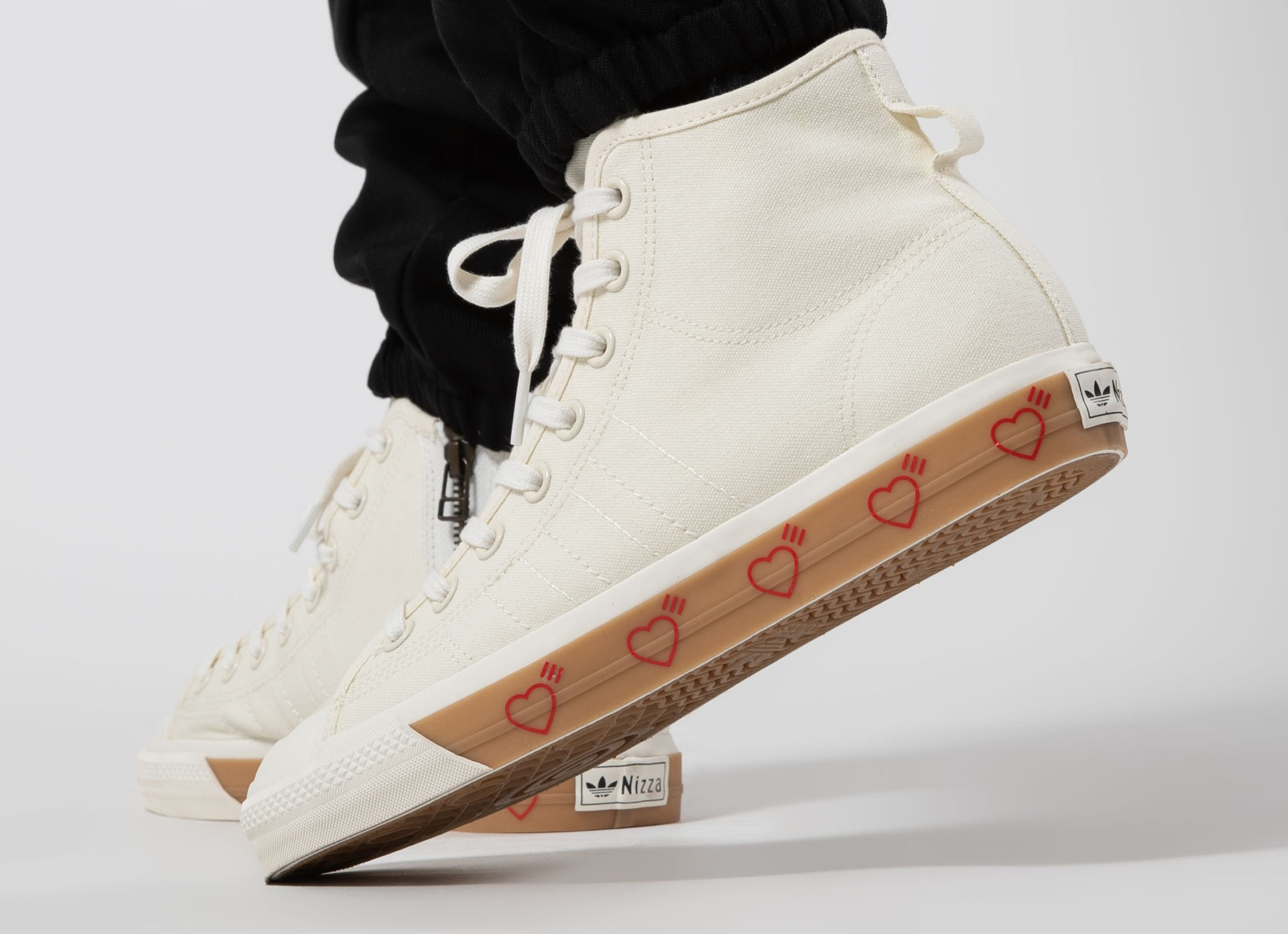 FY5188 : que vaut la Adidas x Human Made Nizza Hi 'Off White' AW20