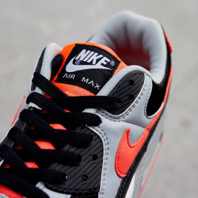 nike air max 90 black radiant red