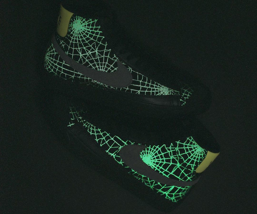 Nike Blazer Mid 2020 Glow in the dark