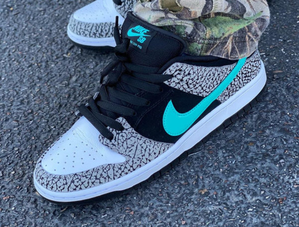 nike sb dunk low clear jade atmos elephant