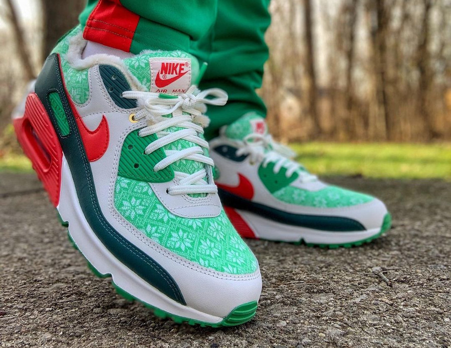 Dc1607 100 que vaut la Nike AM90 PRM Nordic Christmas Ugly Sweater
