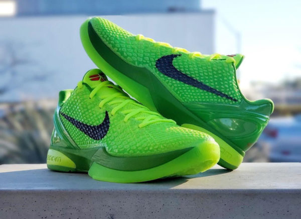 kobe green apple footlocker