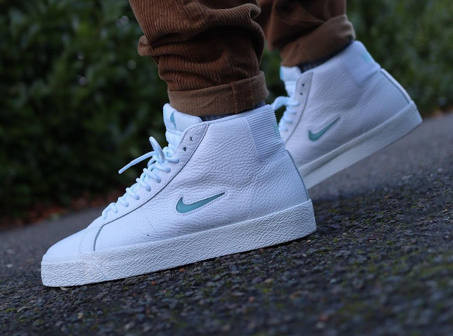 nike sb blazer mid glacier ice