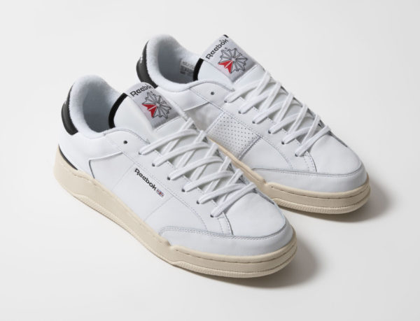 reebok noire et blanche