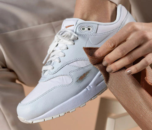 DC9204 100 : que vaut la Nike AM1 PRM Yours Wear Away White Tawny