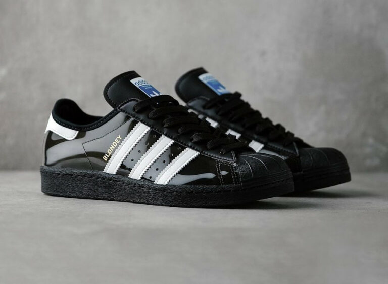 H01022 que vaut la Adidas Blondey Superstar Transparente Core Black