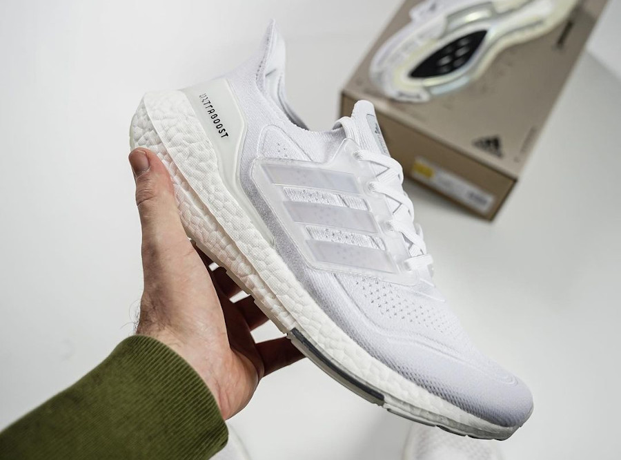 Adidas UltraBoost 21 Primeblue blanc Triple White FY0846