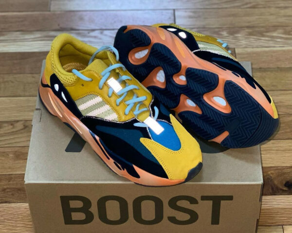 Adidas yeezy 700 shop jaune