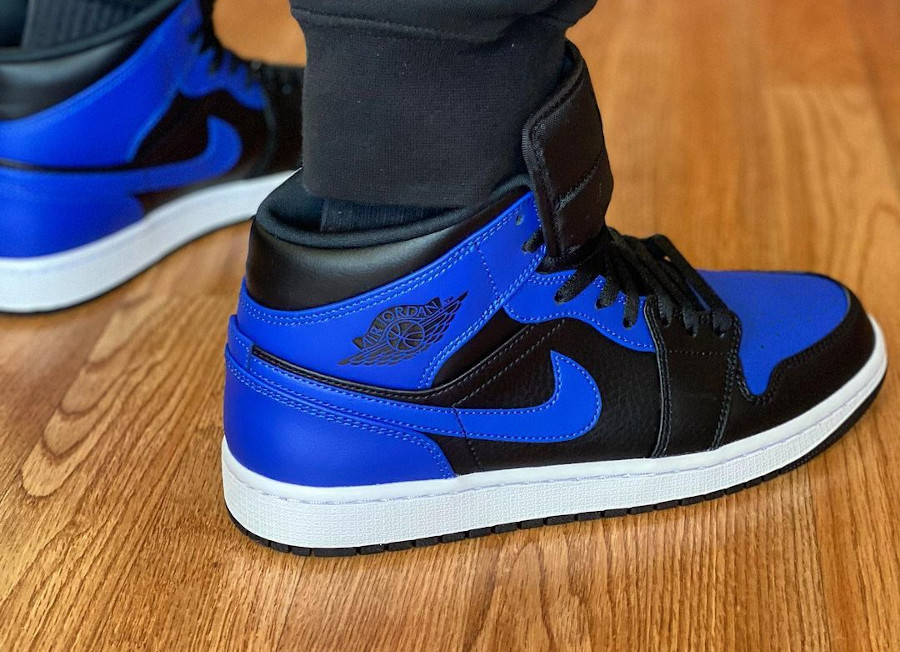 air jordan bleu et noir