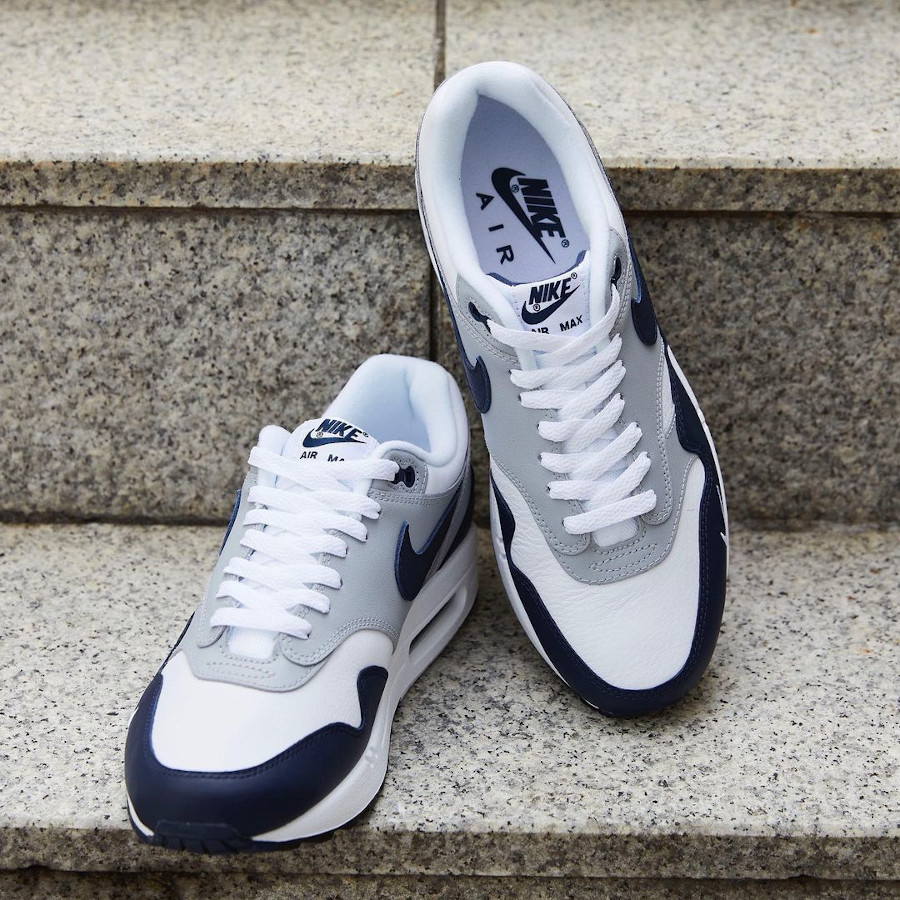 Nike Air Max 1 LV8 Obsidian On Feet Sneaker Review - QuickSchopes 118  Schopes - DH4059 100 AM1 