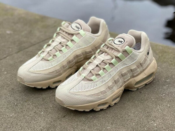 Nike AM95 PRM Stussy Grain Coconut Milk DH4102 200 600x451