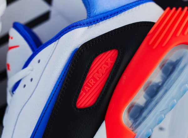 DA9357-100 : que vaut la Nike AM2090 EOI Evolution of Icons