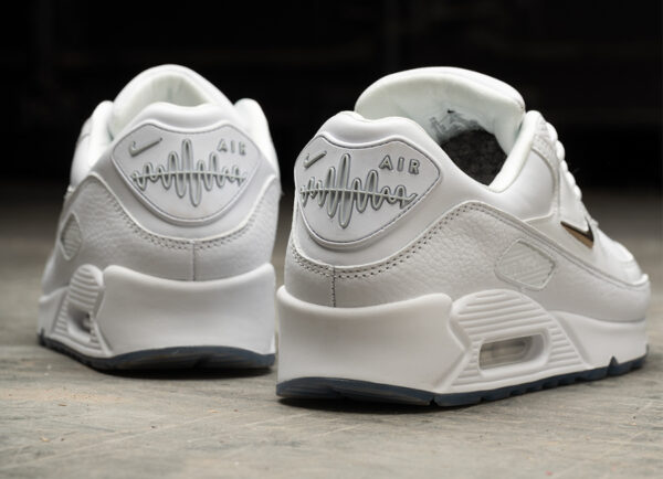 air max 90 nrg pirate radio
