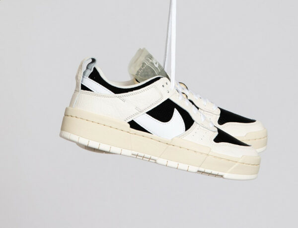 Nike W Dunk Low Disrupt Pale Ivory Barcode DD6620 001