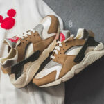 Nike x Stussy Air Huarache Le Desert Oak 2021 DD1381-200