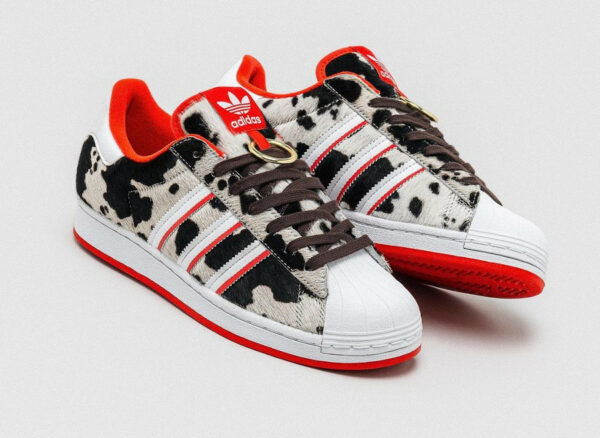 Adidas-Superstar-Pony-Hair-CNY-Ox-%E7%89%9B-2021-FY8798-600x438.jpg