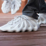 Adidas Yeezy 450 451 Cloud White Nuriel H68038 (couv)