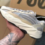 Adidas Yeezy Boost 700 V2 Cream Beige 3M GY7924