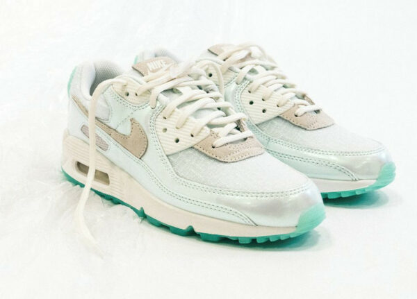 Nike AM90 PRM Future is Clear Sail Green (DH8074-100)