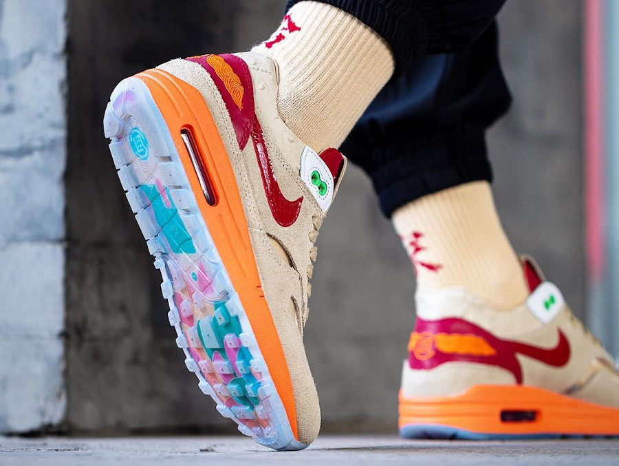 Nike Air Max 1 KOD 2.0 on feet (3)