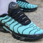 Nike Air Max Plus Requin Tiffany Blue Aqua CV8838-400 (couv)