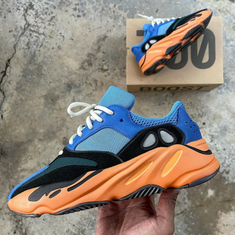 yeezy 700 couleur