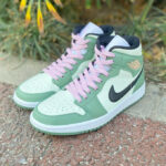 Air Jordan 1 Mid SE CZ0774 Dutch Green Arctic Pink