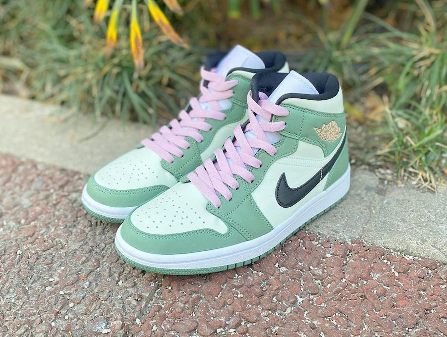 Air Jordan 1 Mid SE CZ0774 Dutch Green Arctic Pink