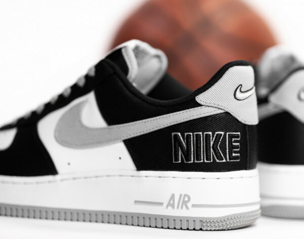 Que vaut la Nike AF1 '07 LV8 EMB Raiders Black Fat Silver CT2301-001