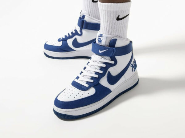 dodger blue air max