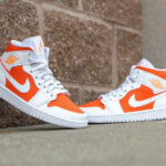 AJ1 Mid SE Wmns Bright Citrus 3M Reflective CZ0774-800