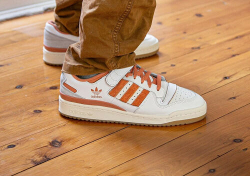 dr. Adams - Adidas Forum 84 Low Off-white