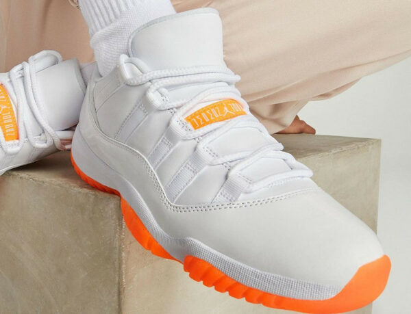 Jordan retro on sale 11 low orange