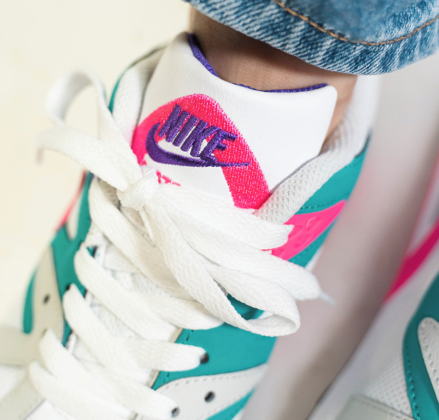 Nike Air Structure OG femme blanche rose et turquoise (1)