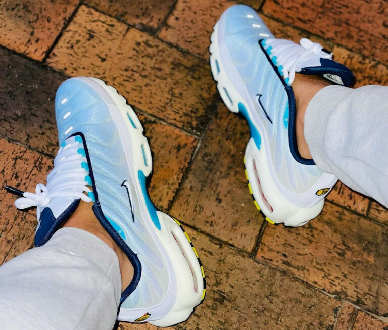 psychic blue air max