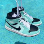 AJ1 Mid Wmns Aqua Black Blue Teal Tint BQ6472-300 (couv)