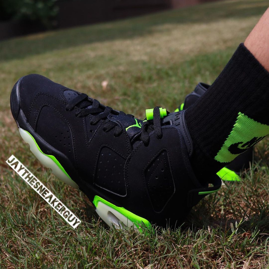 foot locker jordan 6 electric green