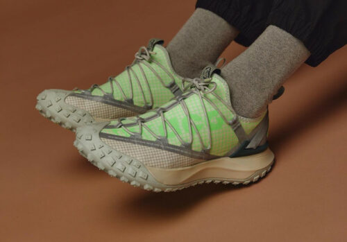 nike acg mountain fly low waterproof