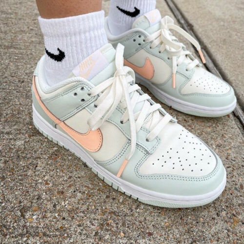 pastel low dunks