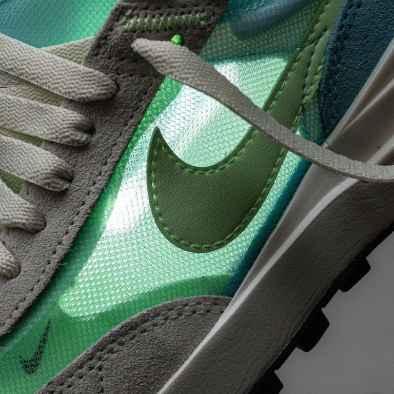 nike waffle one bleached aqua