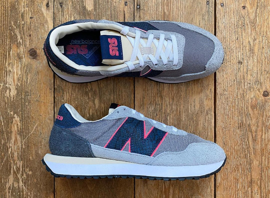 Sneakersnstuff x New Balance 237 Snakeskin Blue Racer