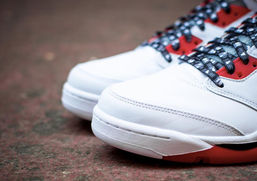 AJ5 Streetball blanche et rouge (5)