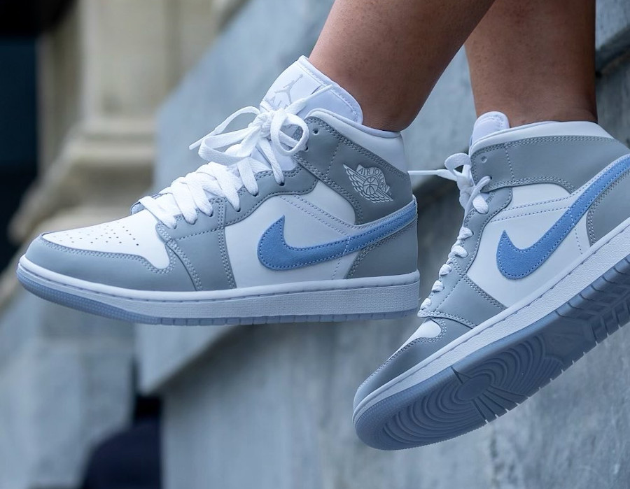 Que Vaut Les Aj1 Wmns Low Mid Wolf Grey Aluminium Dior