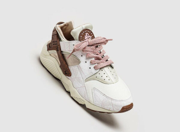 Nike Air Huarache Cork Pink Glaze Rattan 600x441