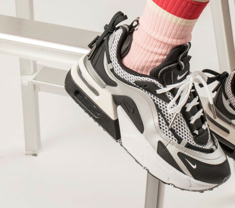 nike furyosa silver black