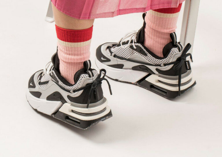 air max furyosa silver & black sneaker