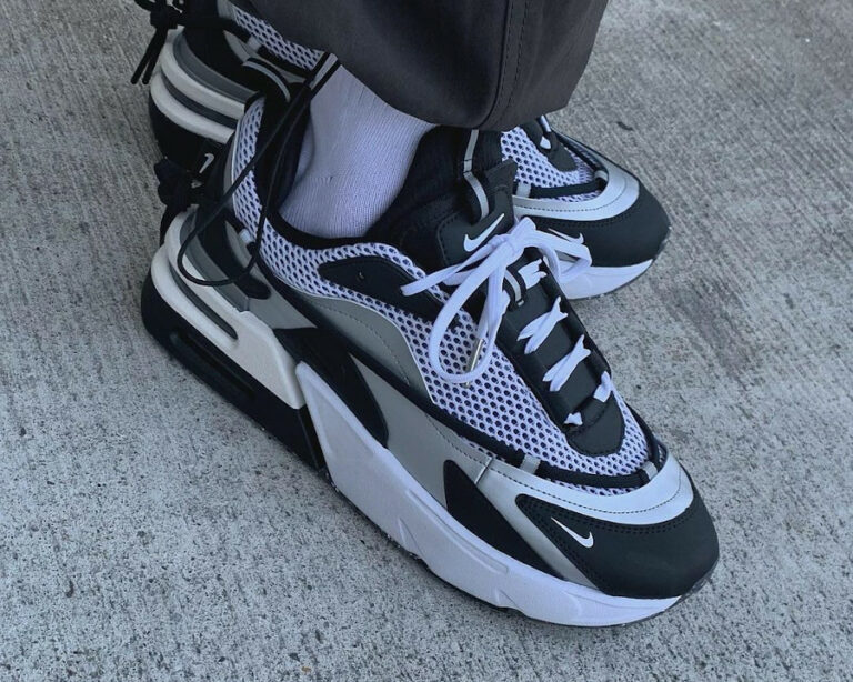 nike furyosa silver black
