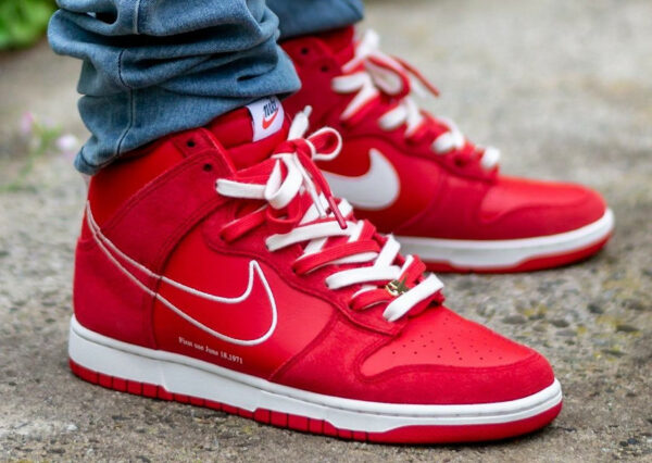 nike dunk high first use red release date