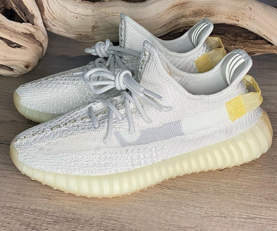 Yeezy 350 best sale couleur